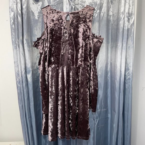 EASEL Los Angeles Purple Crushed Velvet Dress - Sz M - Picture 5 of 10